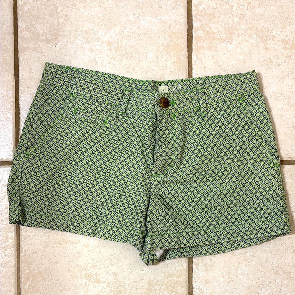 Gap Green Patterned Shorts - image 1